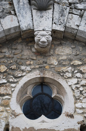 Provins-Door Details